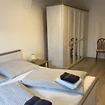 Alt-berliner Schwanenhof Дом отдыха