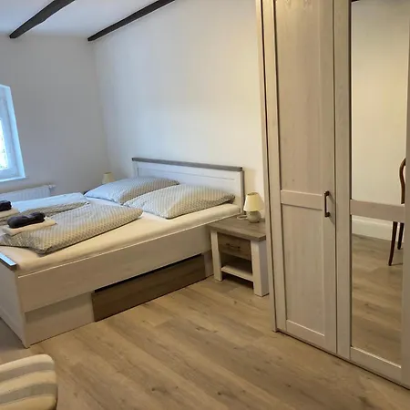 Alt-berliner Schwanenhof Holiday home Lychen