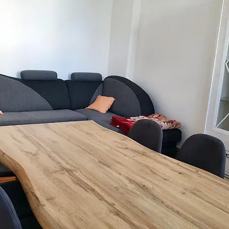 Alt-berliner Schwanenhof Lychen