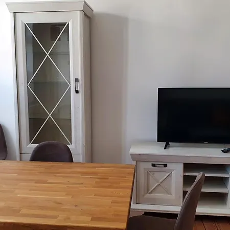 Alt-berliner Schwanenhof Holiday home Lychen