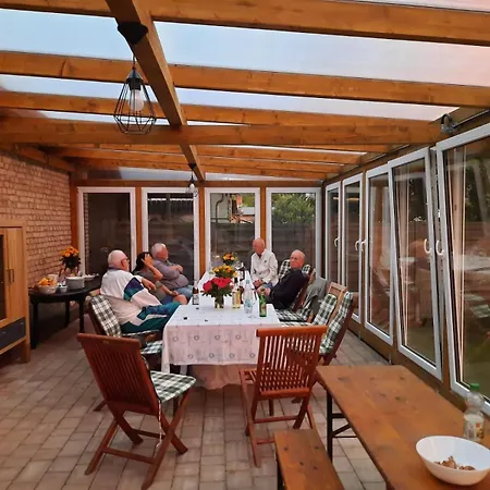 Alt-berliner Schwanenhof Holiday home *